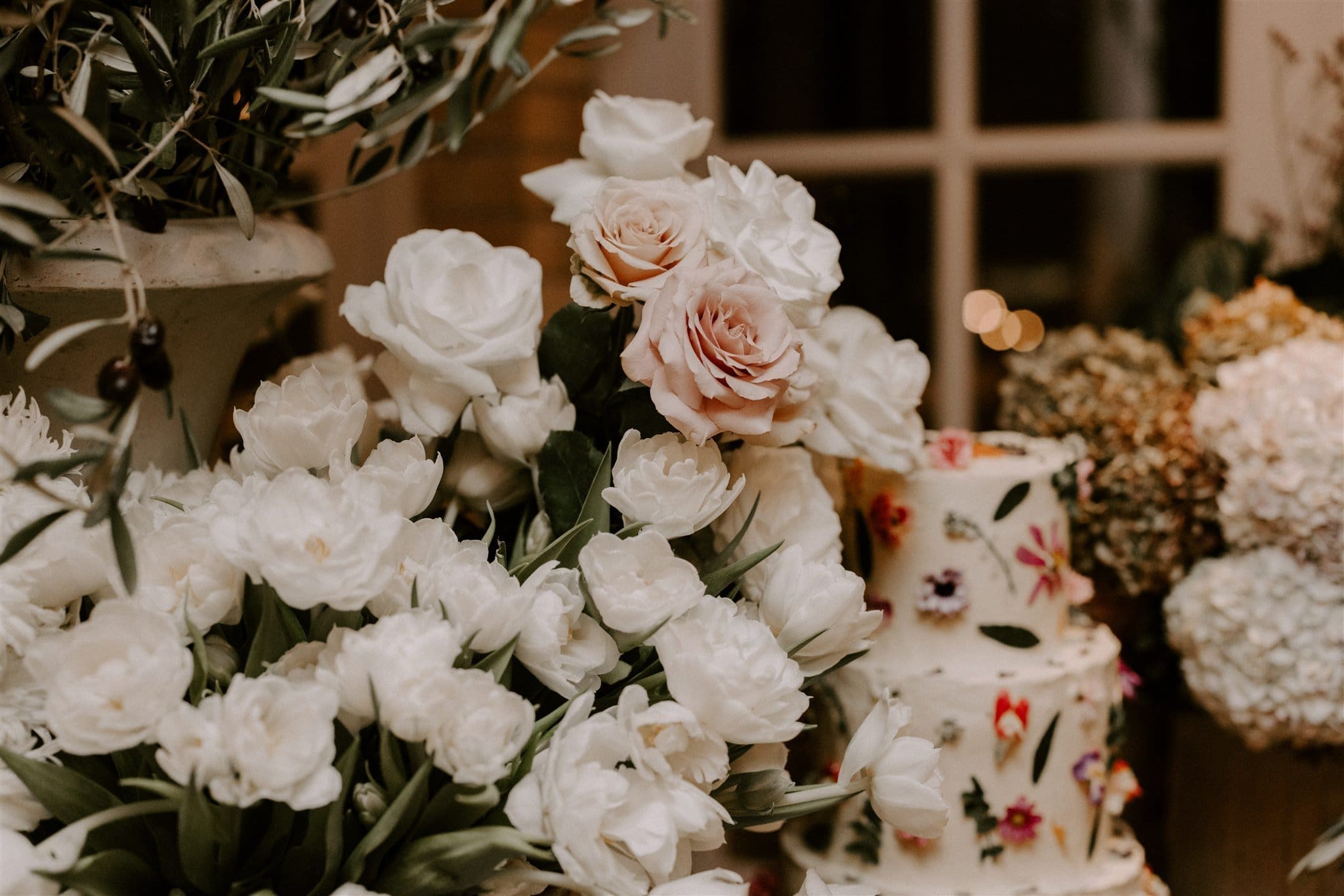 9 cool reasons to get hitched in the Winter months! 9 cool reasons to get hitched in the Winter months!